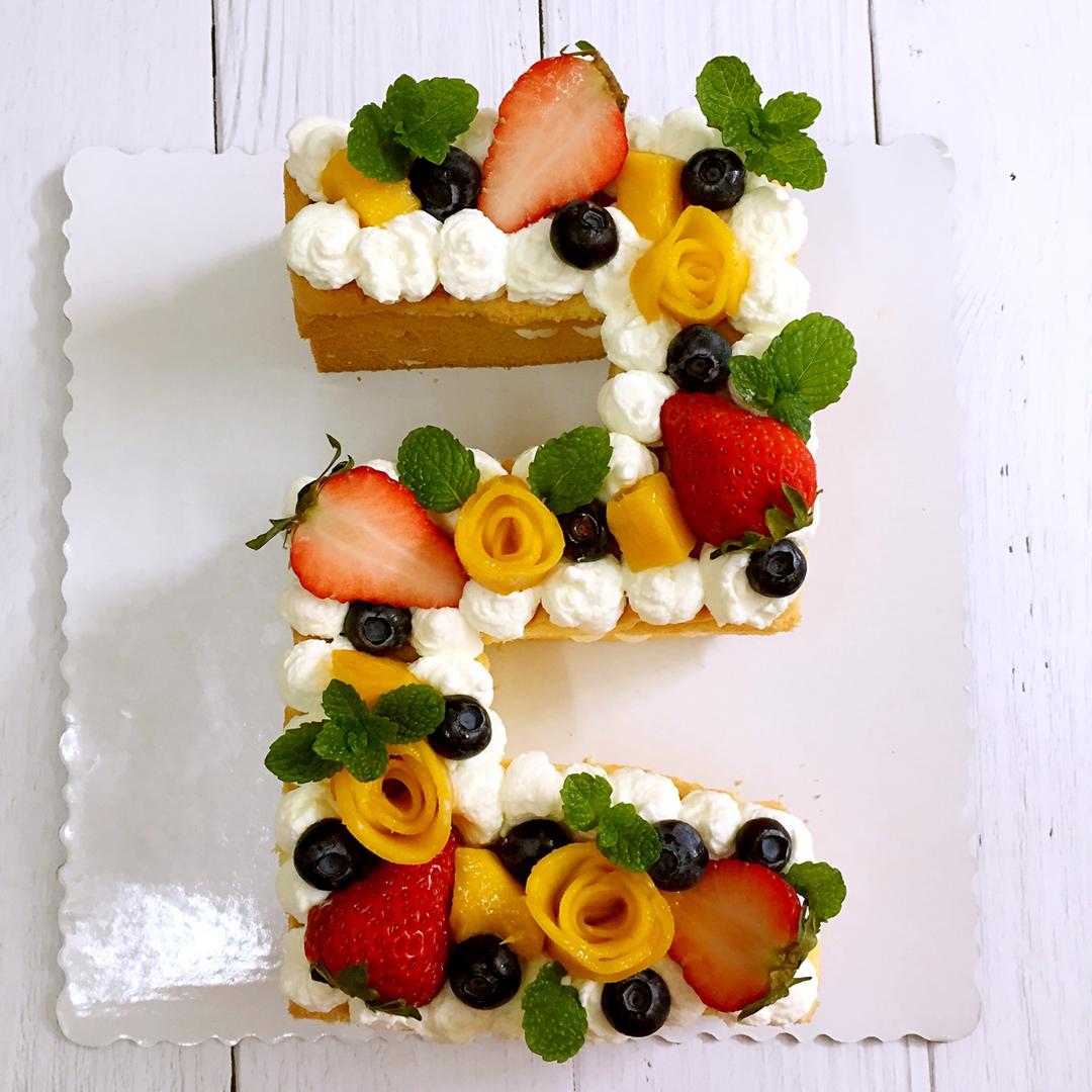 为威喂做的解读数字蛋糕