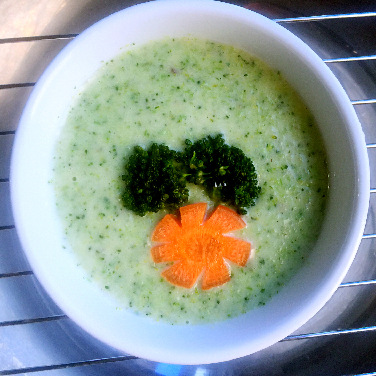 奶油西兰花浓汤