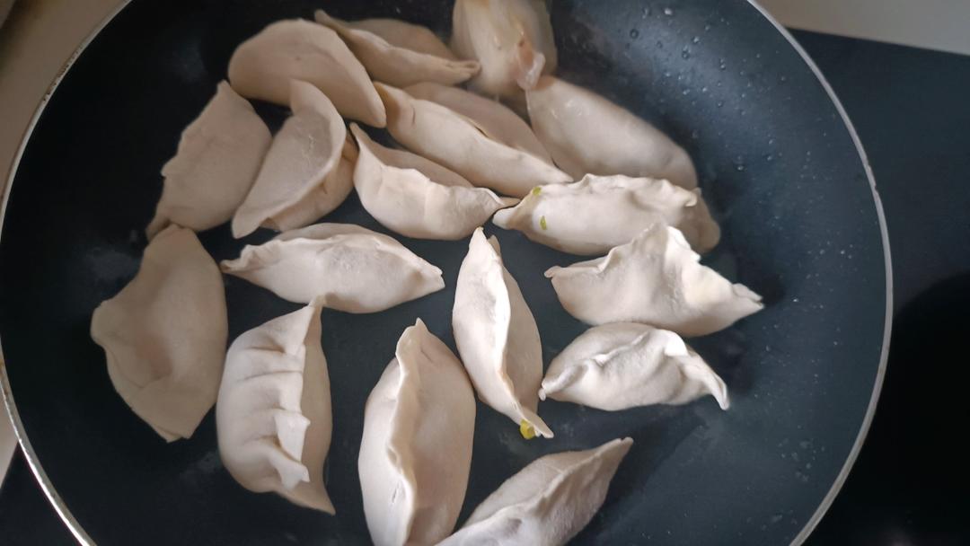 懒人生煎饺子