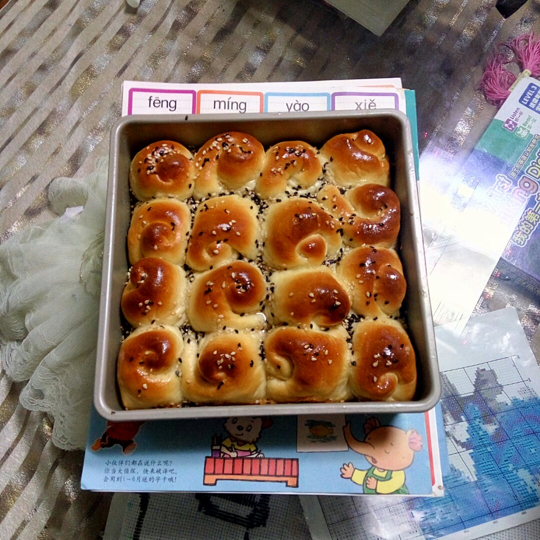 脆底蜂蜜小面包