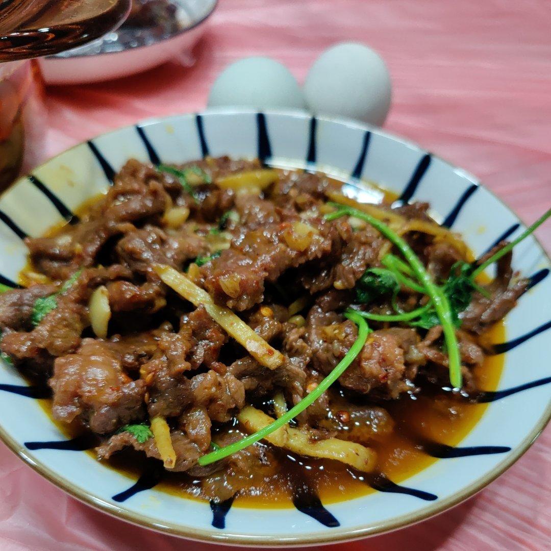 小炒牛肉