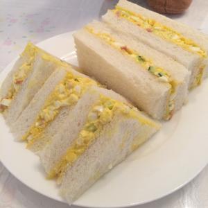 鸡蛋沙拉三明治的做法 步骤8