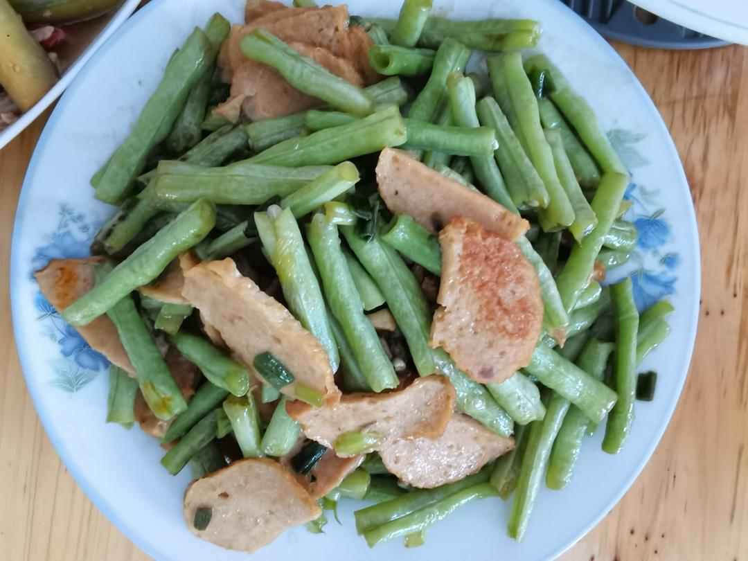 快手菜黄金肉条炒豆角