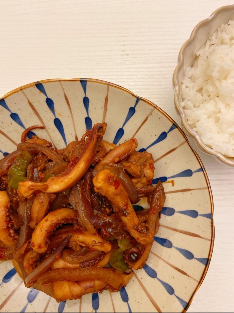 爆炒鱿鱼须