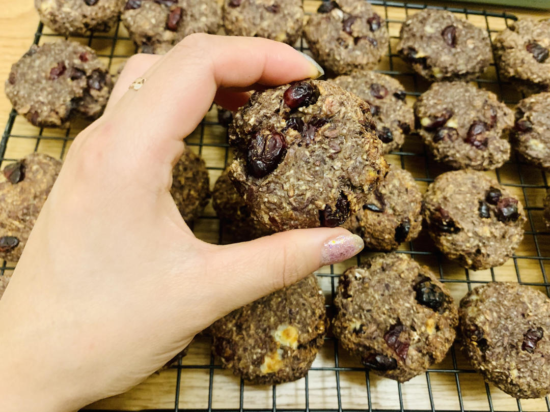 无糖无油！简单0失败！蔓越莓香蕉燕麦软曲奇～