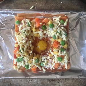吐司太阳蛋披萨——太阳当空照的做法 步骤8