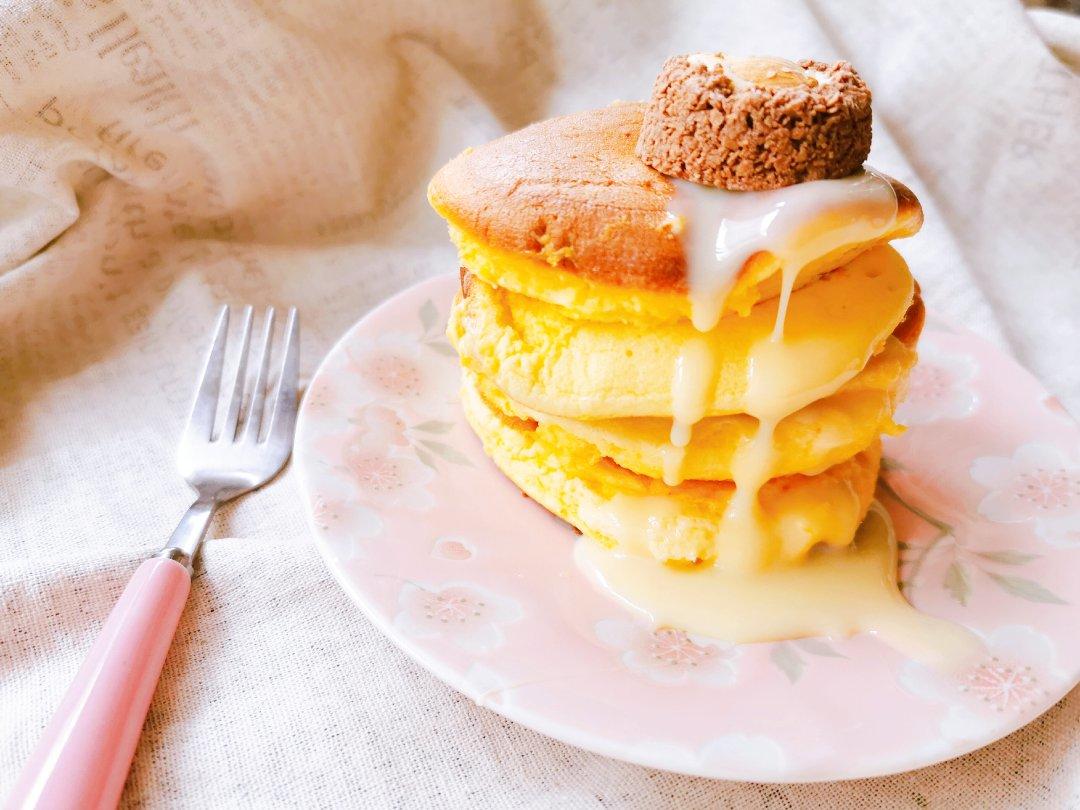 不用烤箱 15分钟无油低糖的舒芙蕾蛋糕松饼 🥞 蓬松绵软