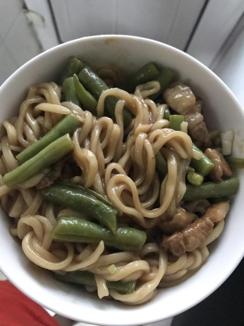 豆角焖个面
