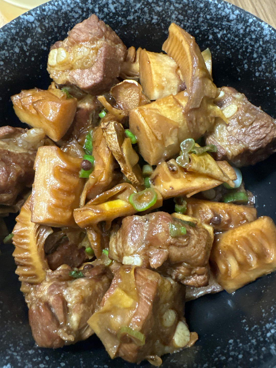 春季美食_雷笋烧排骨