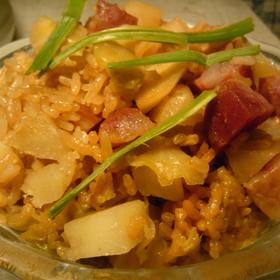 韩式香肠土豆焖饭
