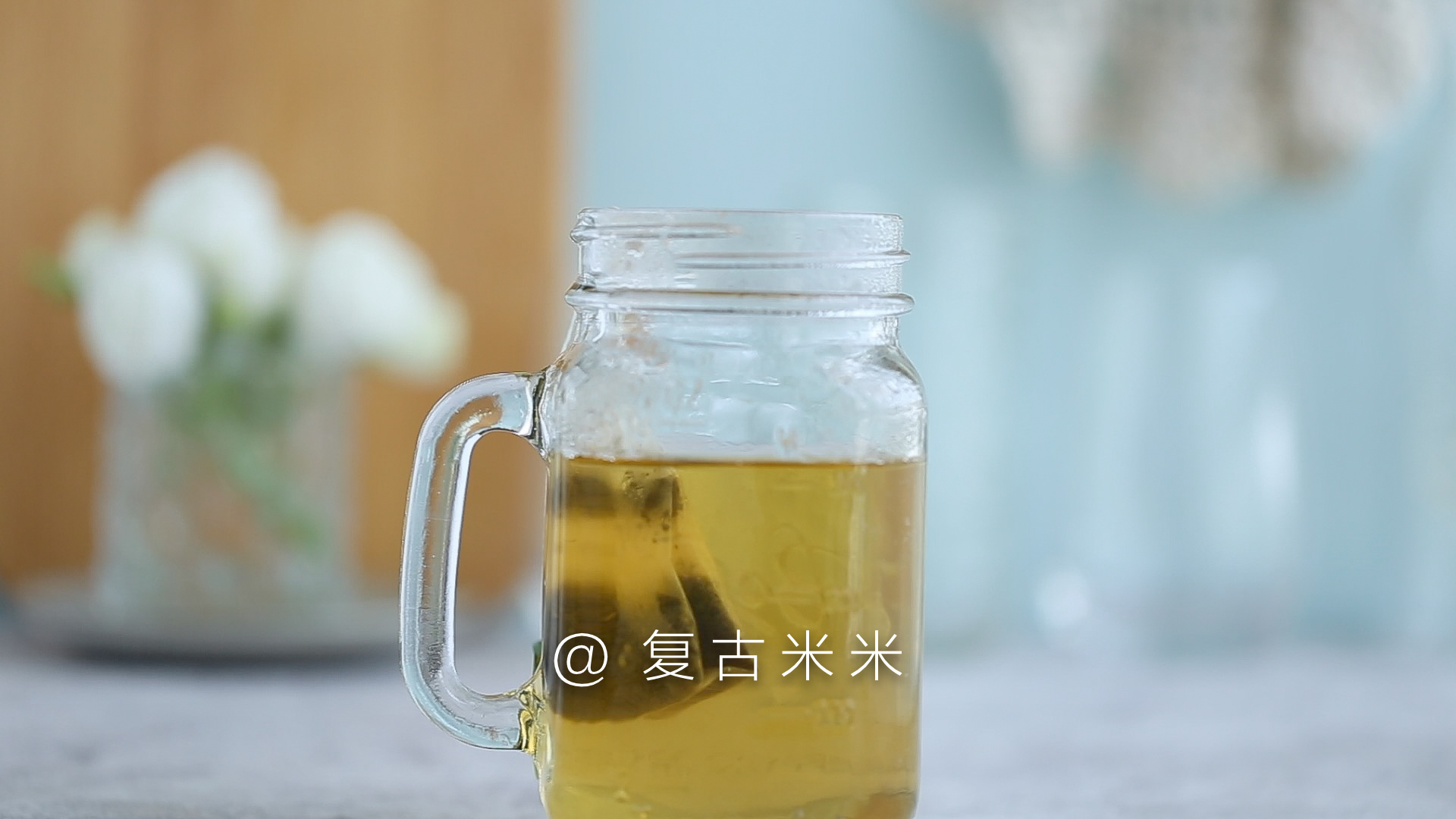 海盐芝士奶盖水果茶的做法 步骤1