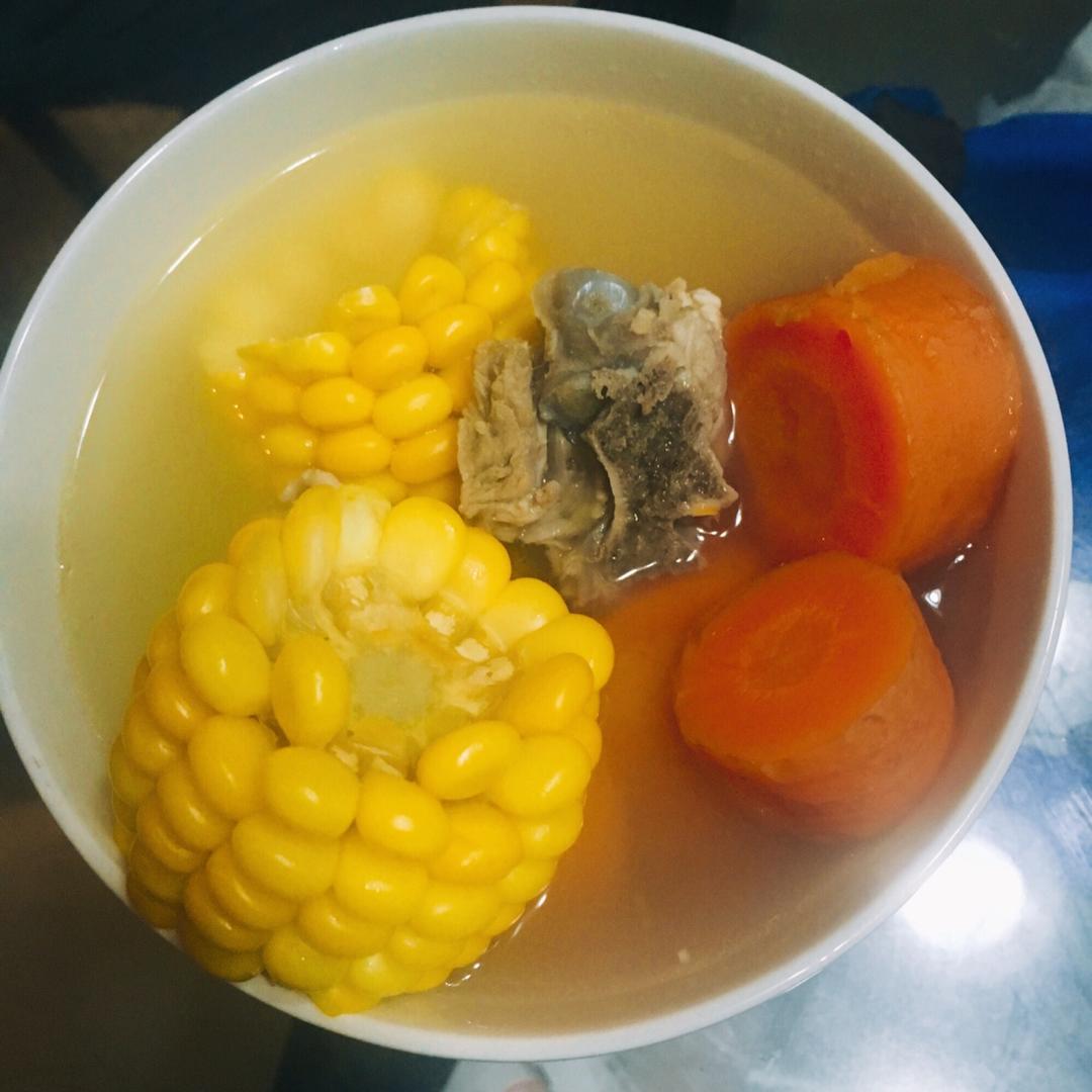 玉米排骨汤