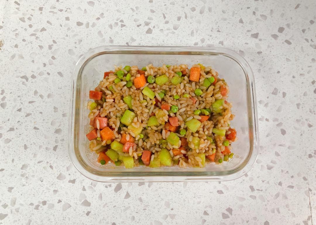 咸蛋黄酱炒饭的做法