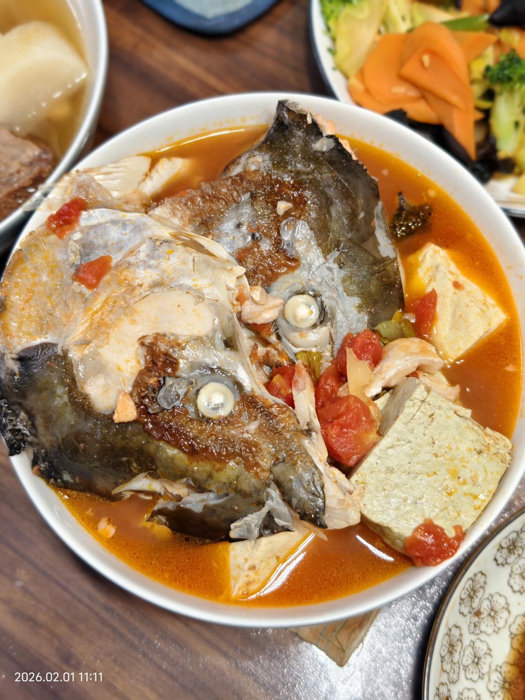 三文鱼头豆腐汤