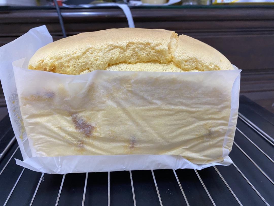 古早味蛋黄夹心蛋糕