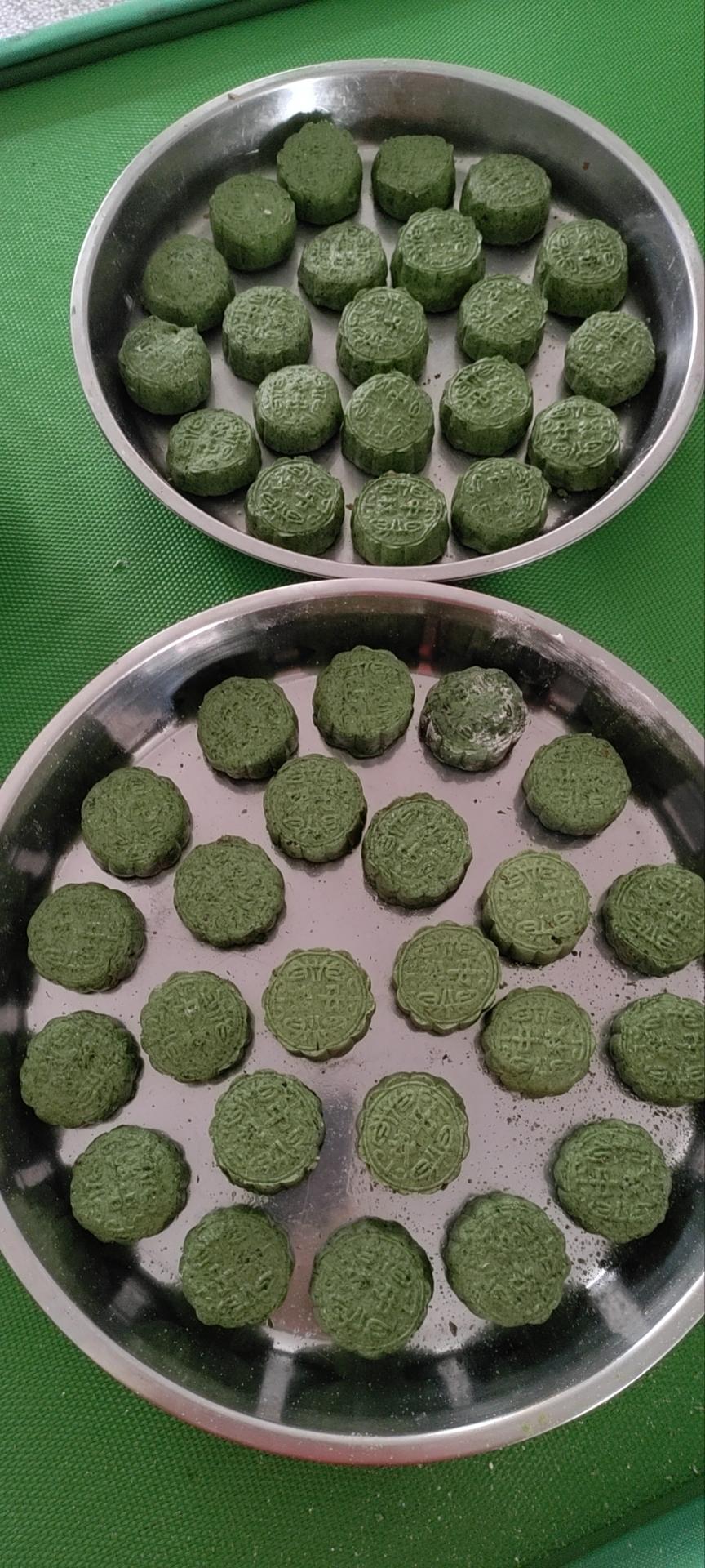 春天吃艾叶粑粑的好处