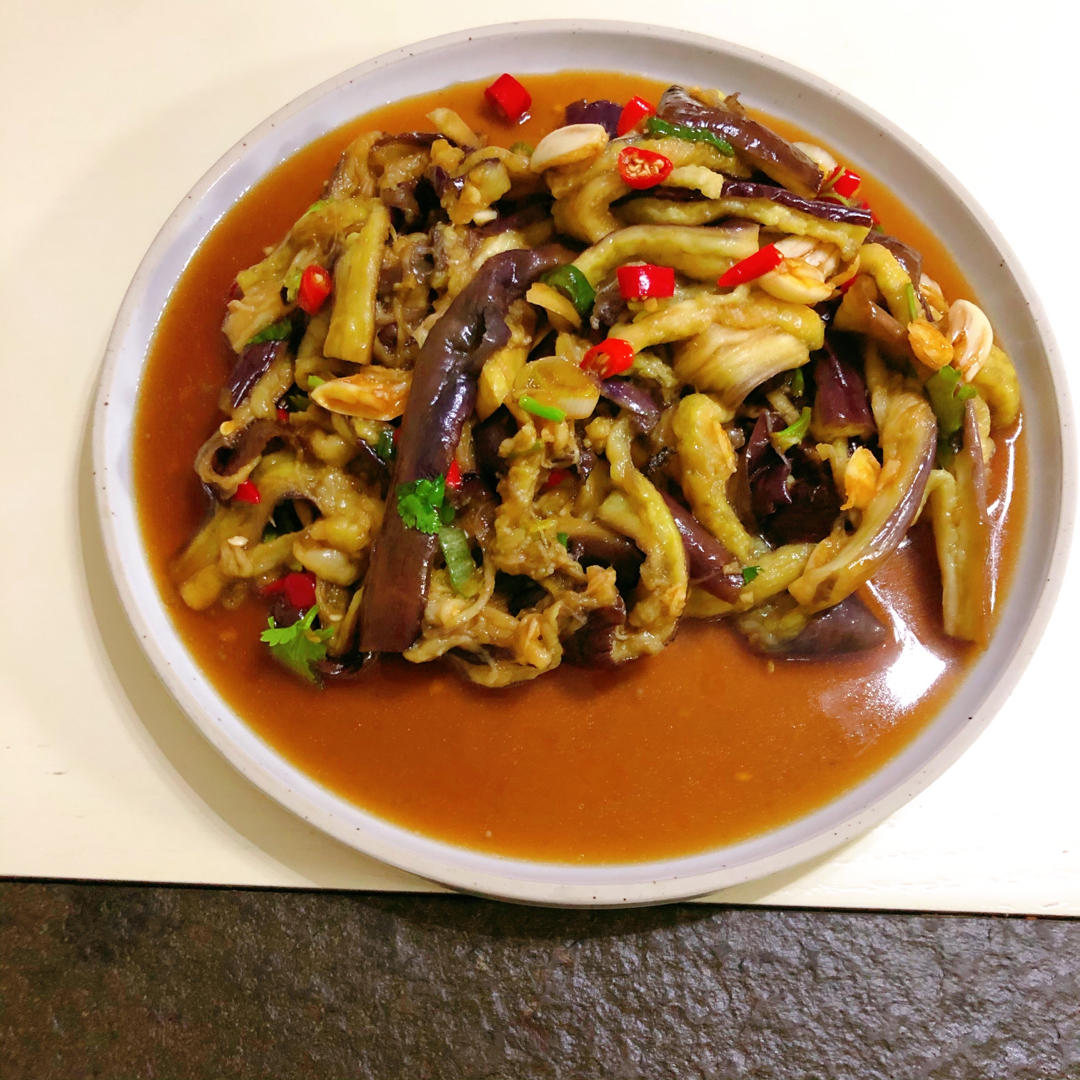 夏天必备可口菜-凉拌茄子🍆