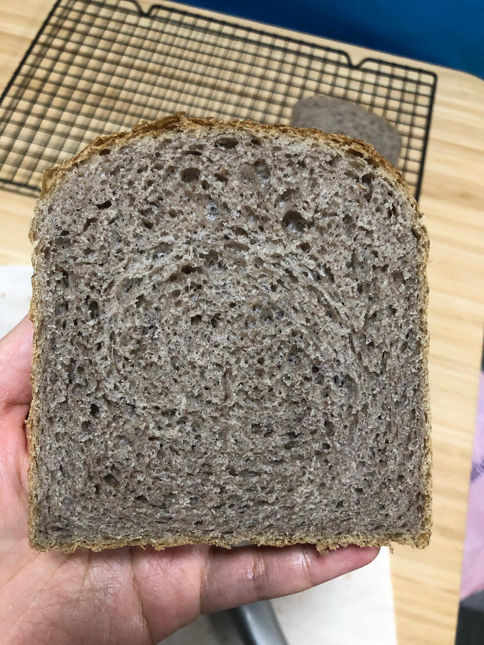 巨好吃‼️浓浓黑芝麻奶香的吐司🍞20%全麦含量超级软