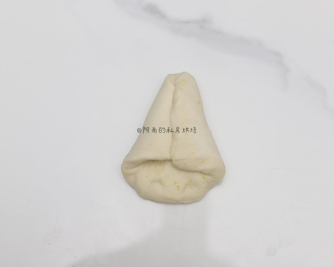 海盐卷系列：柠檬土凤梨海盐卷面包的做法 步骤9