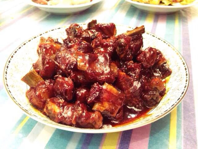 红烧话梅排骨
