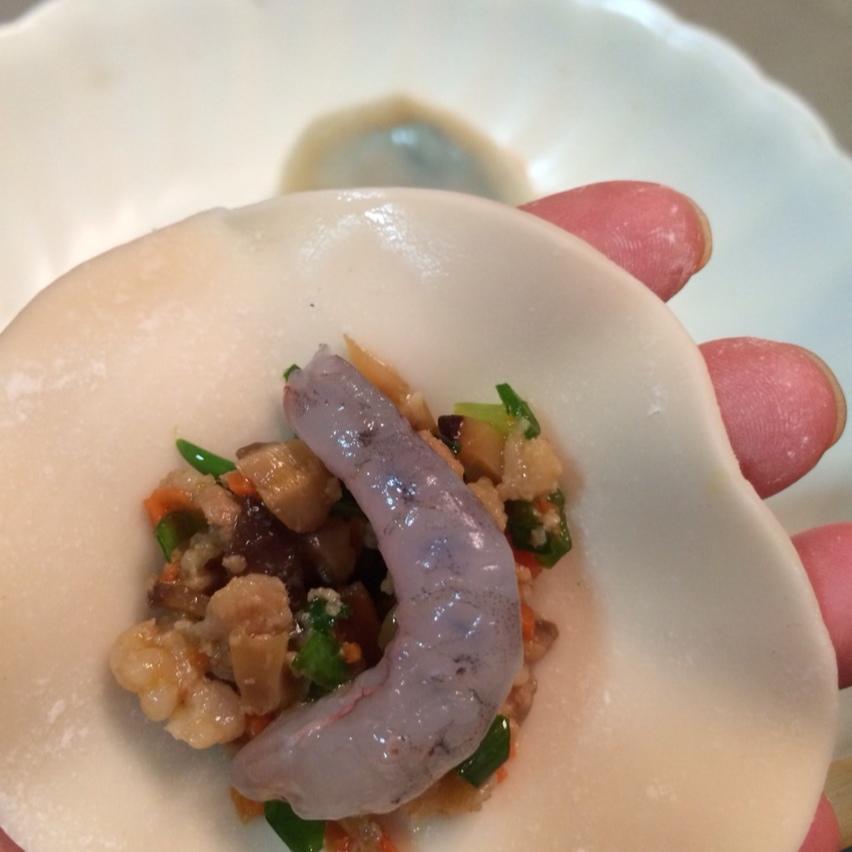 虾仁三鲜饺