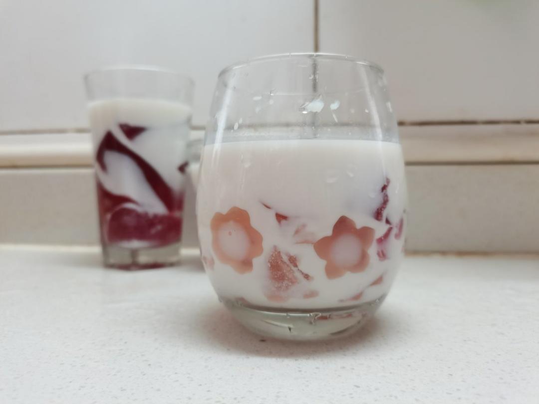夏日特饮—5款可以吸的水果冻撞奶，白凉粉的N种可能