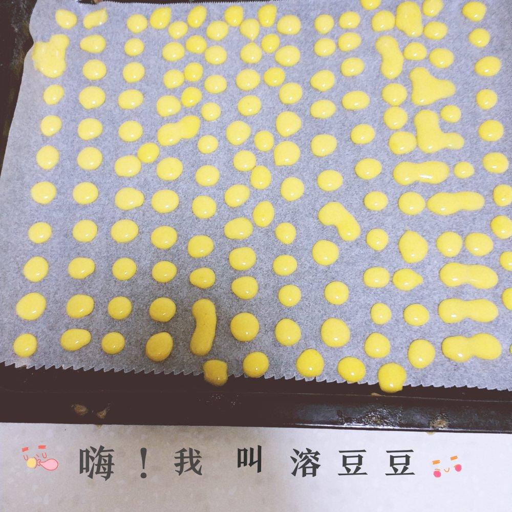 入口即化的无添加蛋黄溶豆