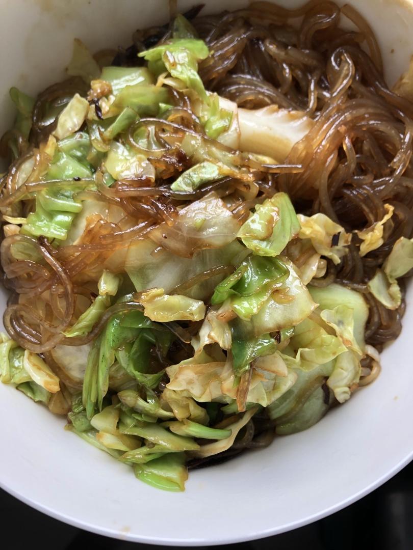 圆白菜炒粉条