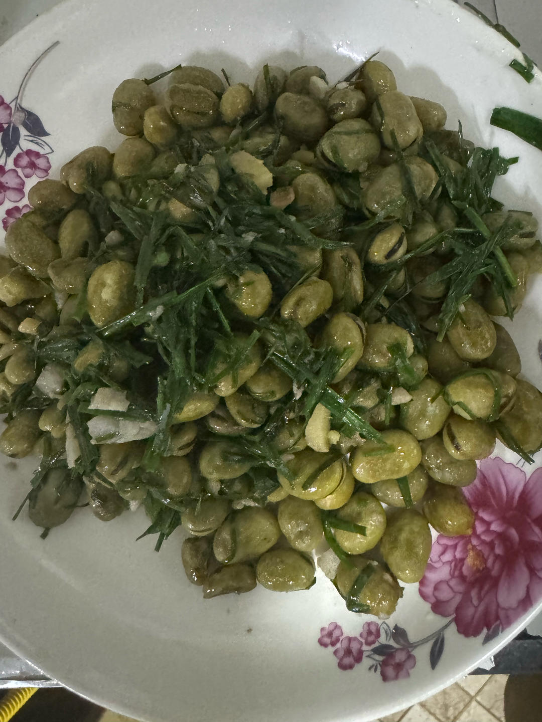蚕豆炒韭菜