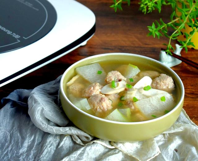 鲜味冬瓜炖肉丸的做法