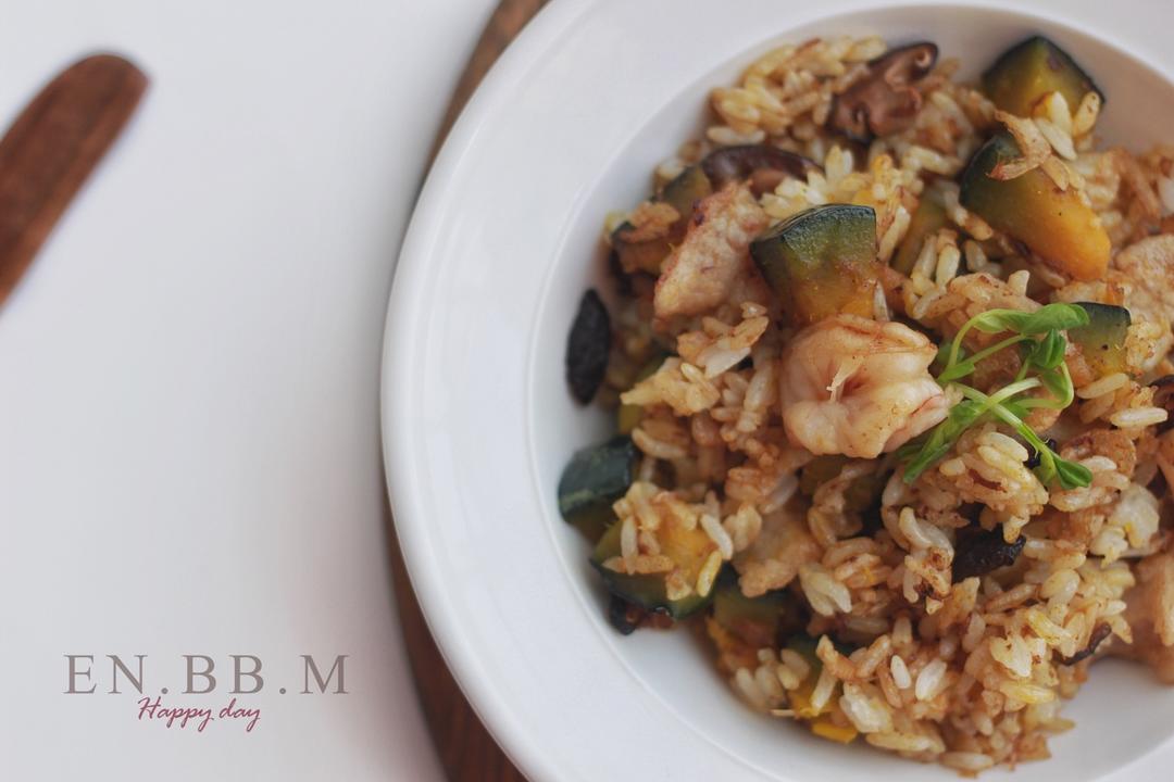 美味到不行的南瓜饭