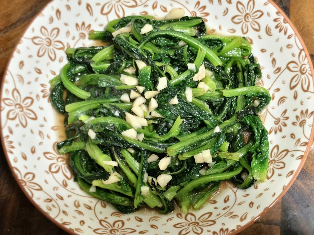 清炒莴苣叶