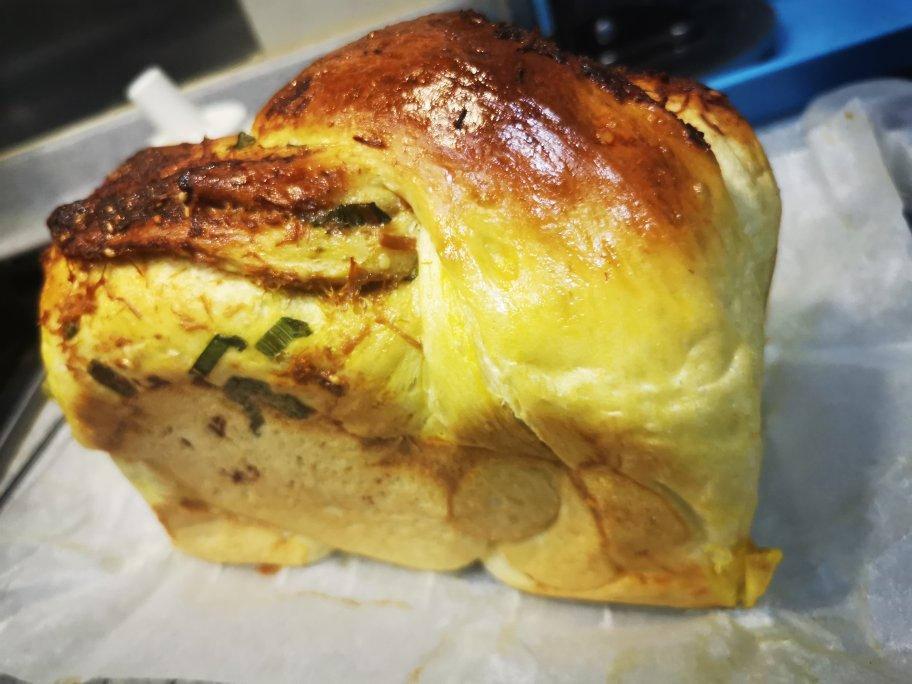 香葱肉松手撕吐司