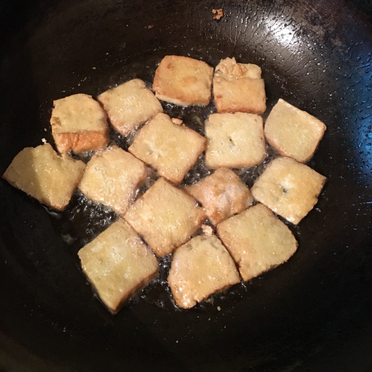 黄煎豆腐的做法 步骤3