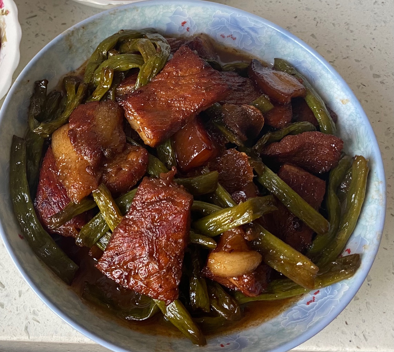 红烧肉炖四季豆的做法