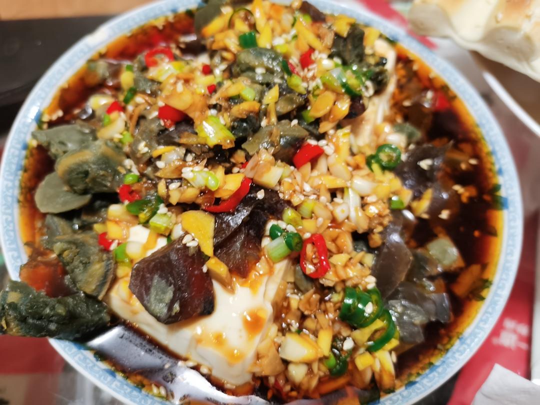 【最佳CP～】凉拌皮蛋豆腐✨