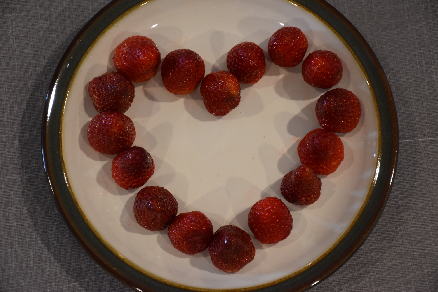 冬日氛围蛋糕🍓草莓爆浆巴斯克的做法 步骤11