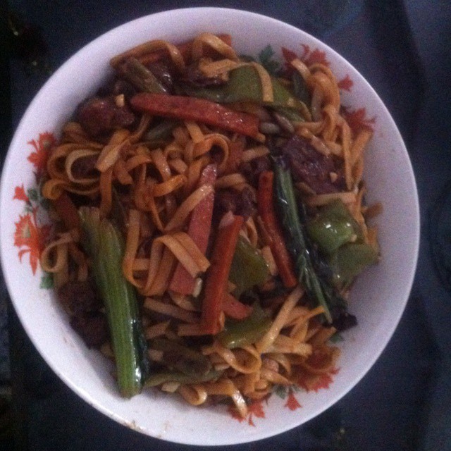 焼きそば（日式酱油炒面）