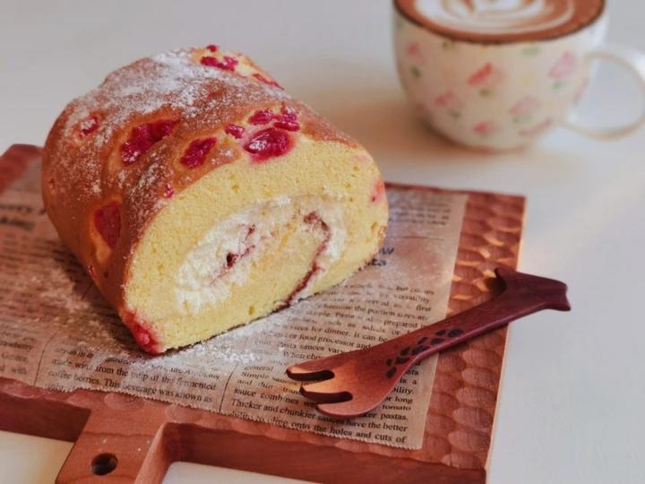 小山老师的红果实蛋糕卷（树莓卷）