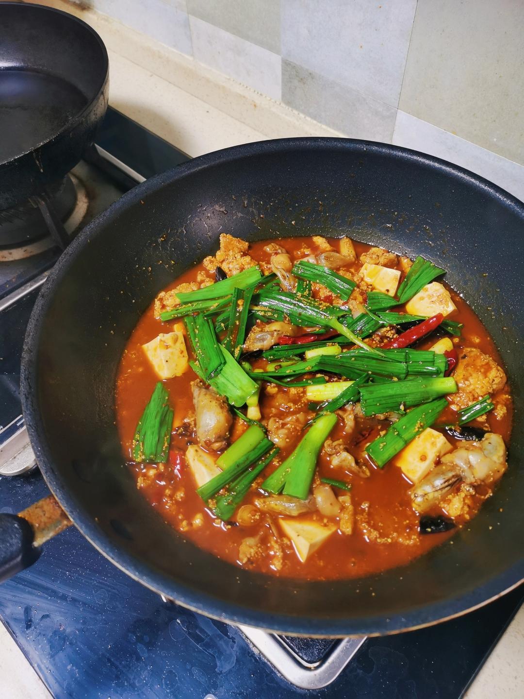 干锅鱼籽烧豆腐