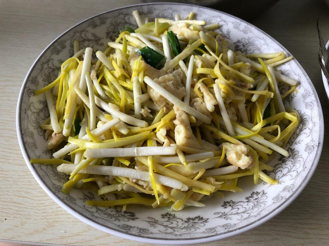 蒜苗炒鸡蛋