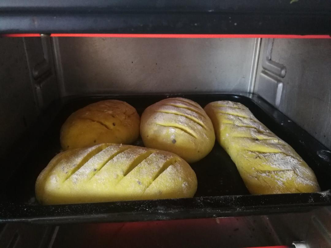 软到不知所措的牛奶卷