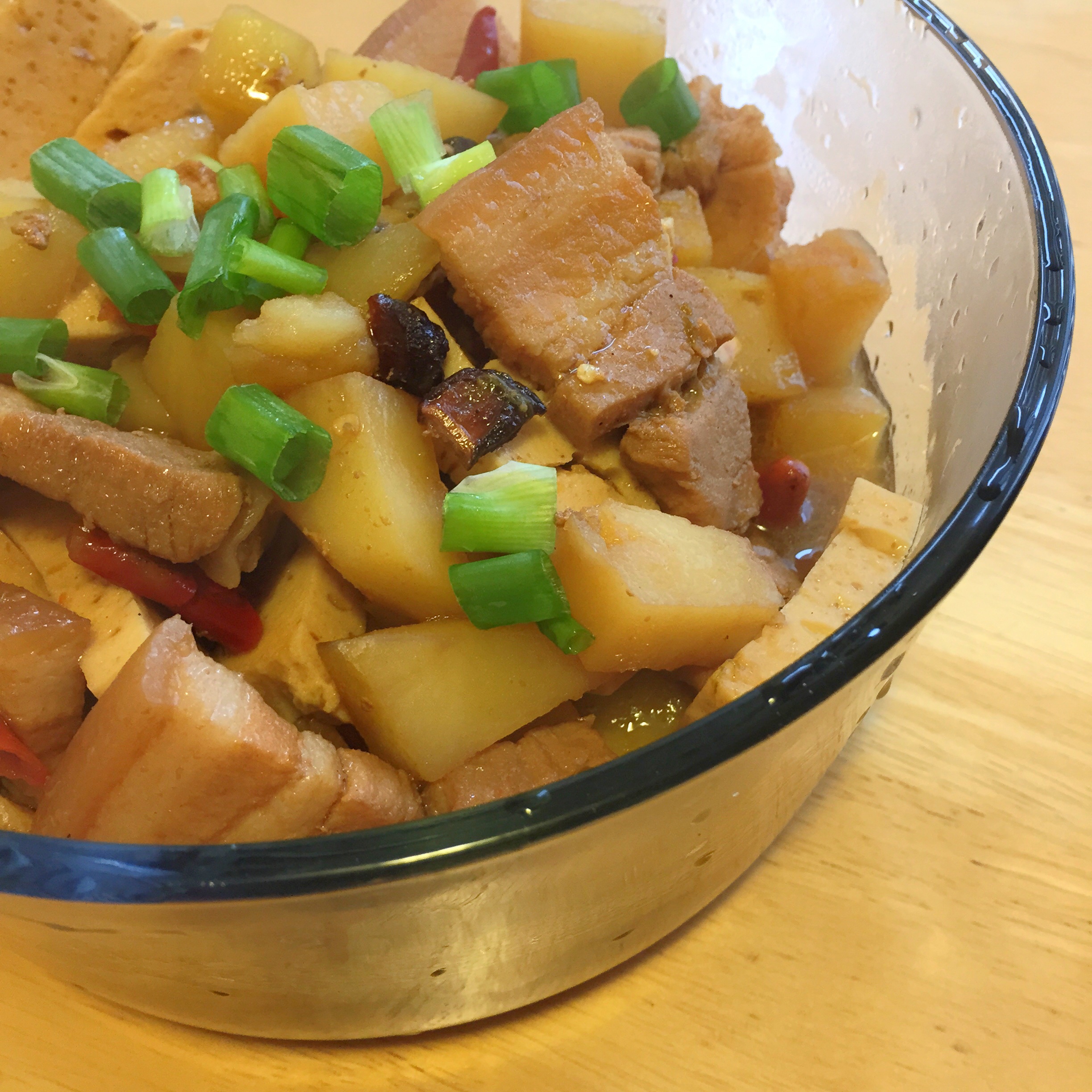 五花肉烧土豆