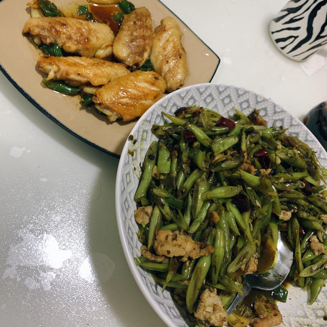 炒肉就得嫩—豆角炒肉（四季豆）