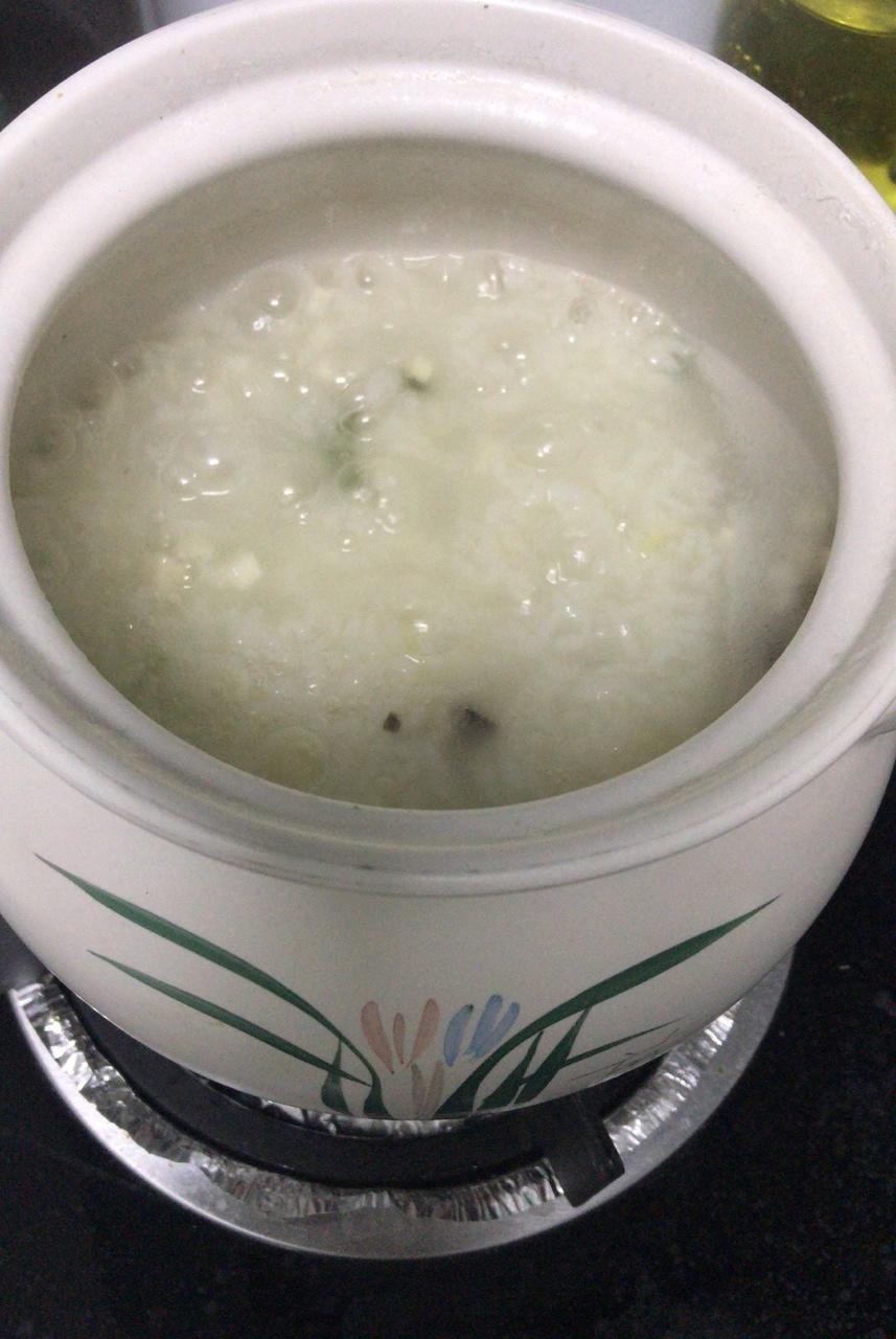 砂锅海参粥