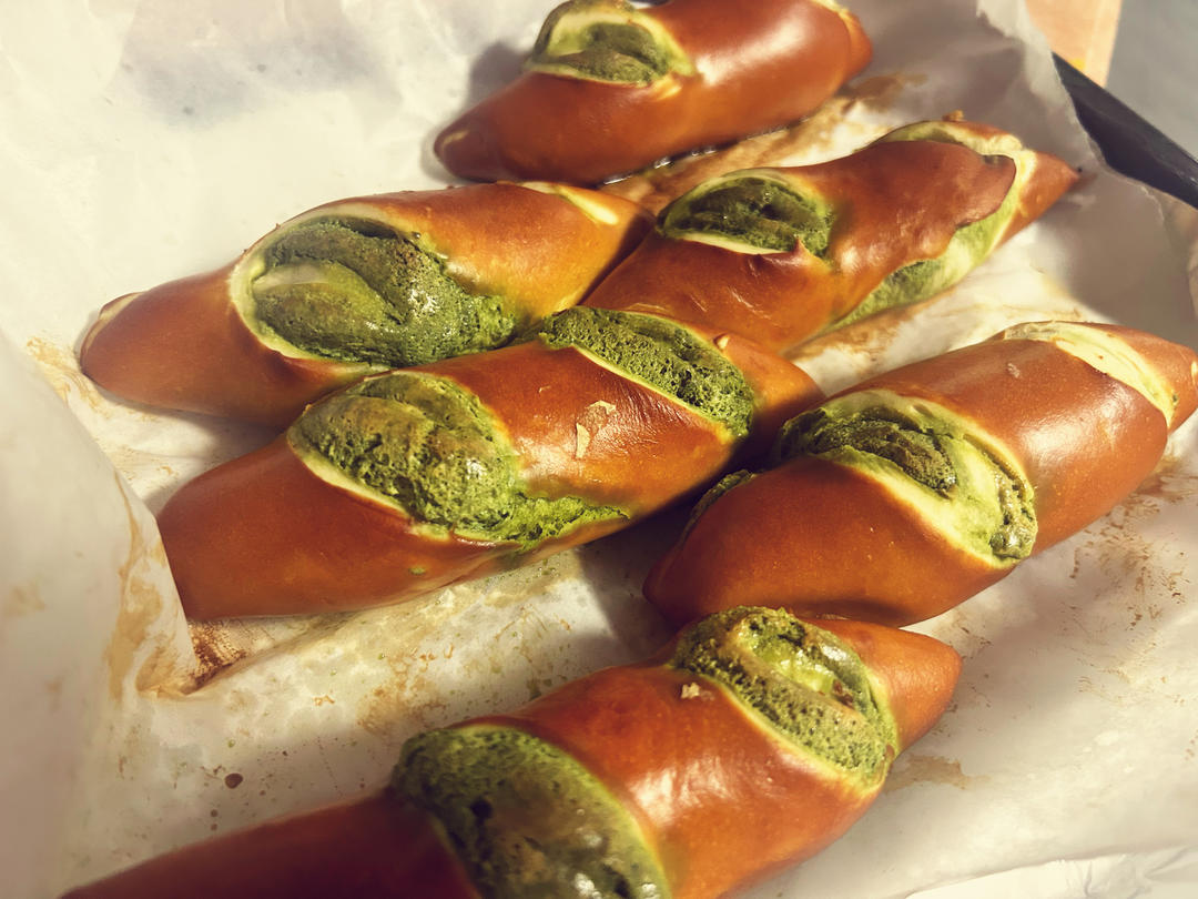 原味（抹茶）2款奶酥馅德式碱水面包｜一次搞定两种口味｜高颜值｜快手｜免手套膜｜免发酵