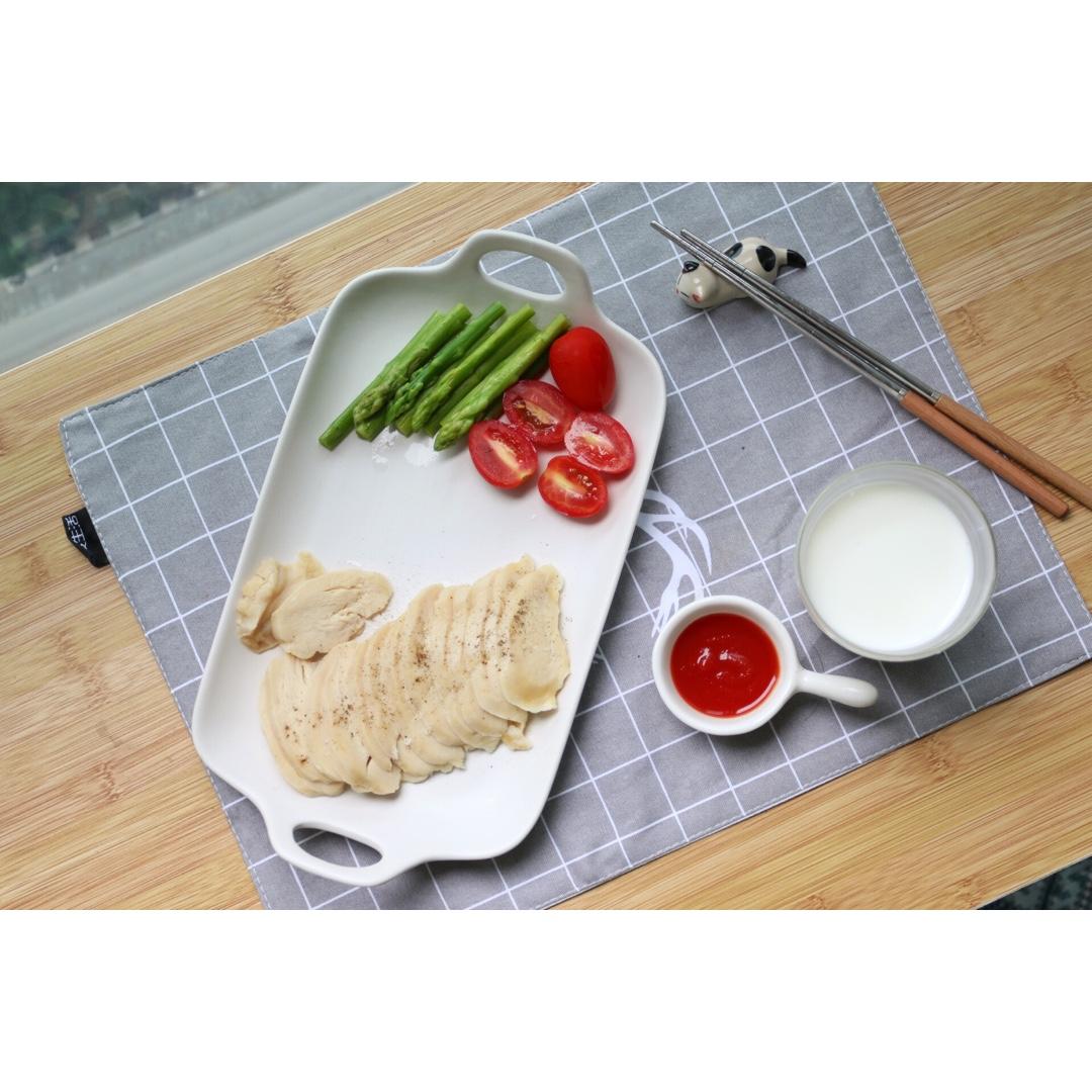 完美口感的水煮鸡胸肉 Poached Chicken Breast