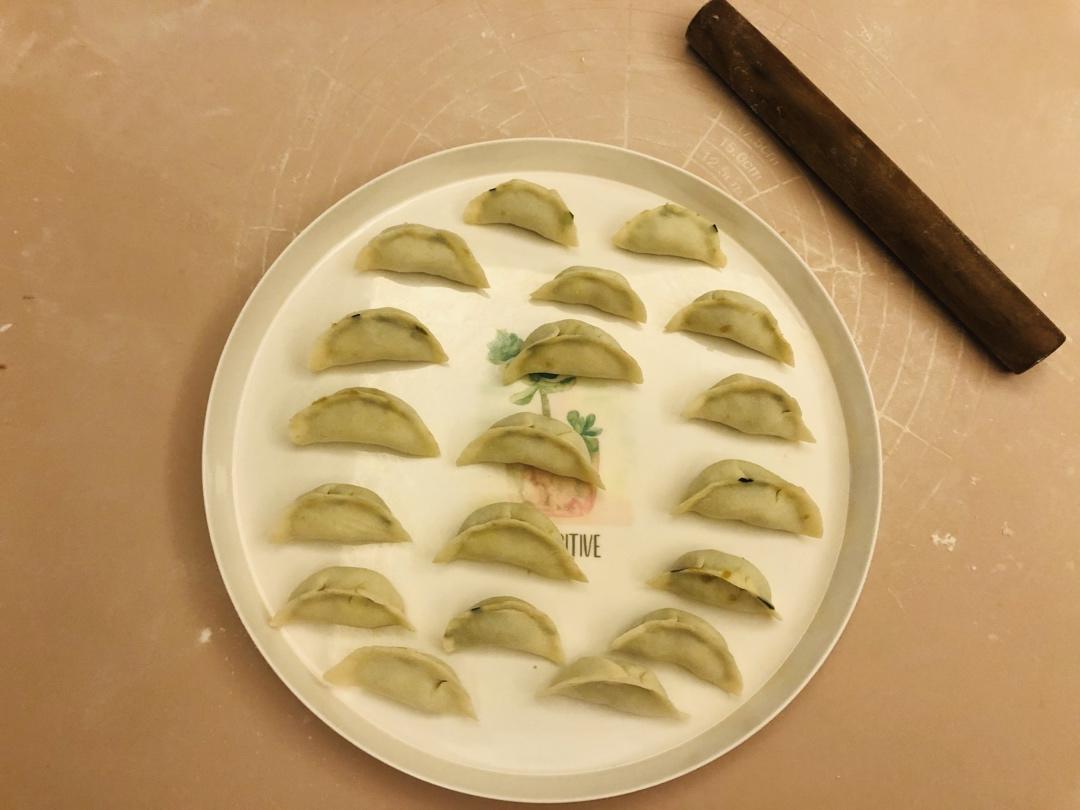 手工揉面三分钟，又韧又薄又好包的饺子皮