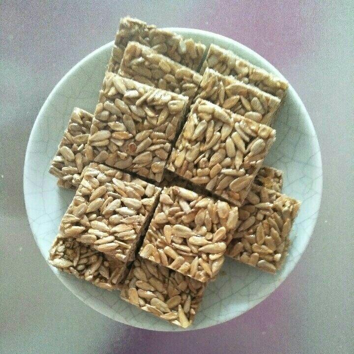 哲哲妈15做的瓜子糖