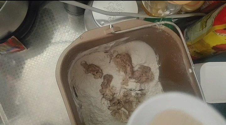 纯奶手撕吐司的做法 步骤1